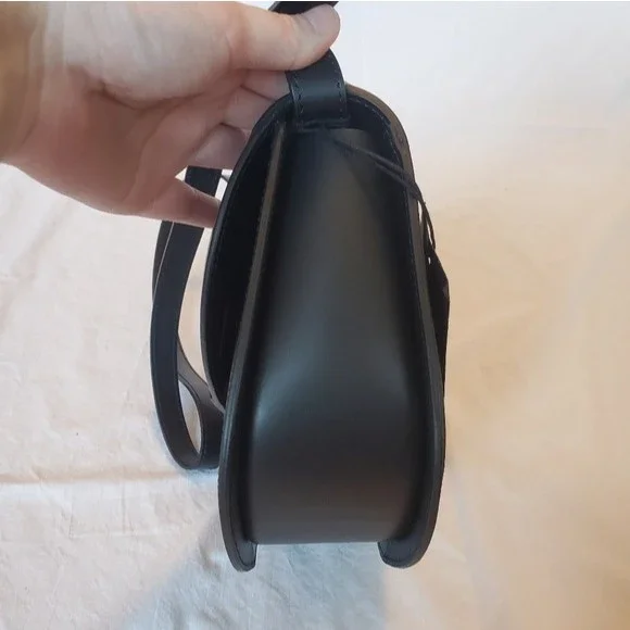 NWT Valentina Fiore Italian Black and Brown Leather Crossbody - Picture 9 of 16